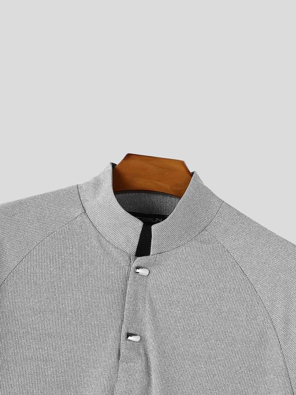 Men's Clean Fit Resort Wide Flared Sleeve Slit Henley Placket Long Sleeve Mandarin Collar T-shirt SKUL81833