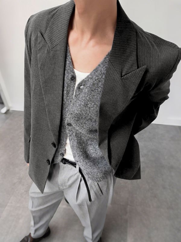 Men's Versatile Padded Shoulder Texture Long Sleeve Blazer SKUL33872