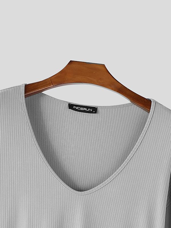 Men's Solid Color Textured Deep U Neck Long Sleeve T-shirt SKUL46286