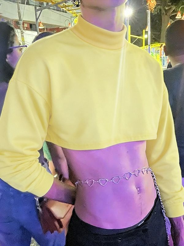 Men's Solid Color Deconstructed Cropped Long Sleeve Sweatshirt SKUL51813